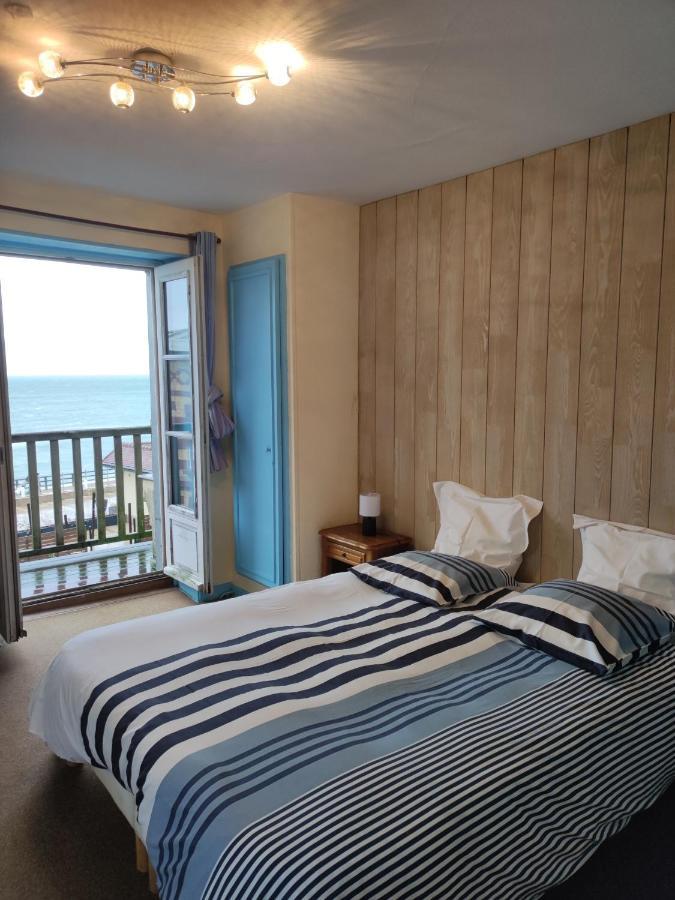 Les Galets Bleus Bed & Breakfast Etretat Ngoại thất bức ảnh